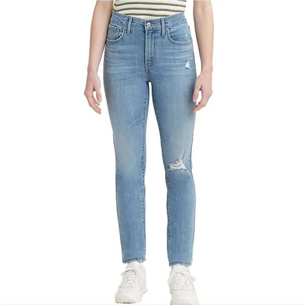 Levis Womens 10 SHORT 724 High Rise Straight Jeans